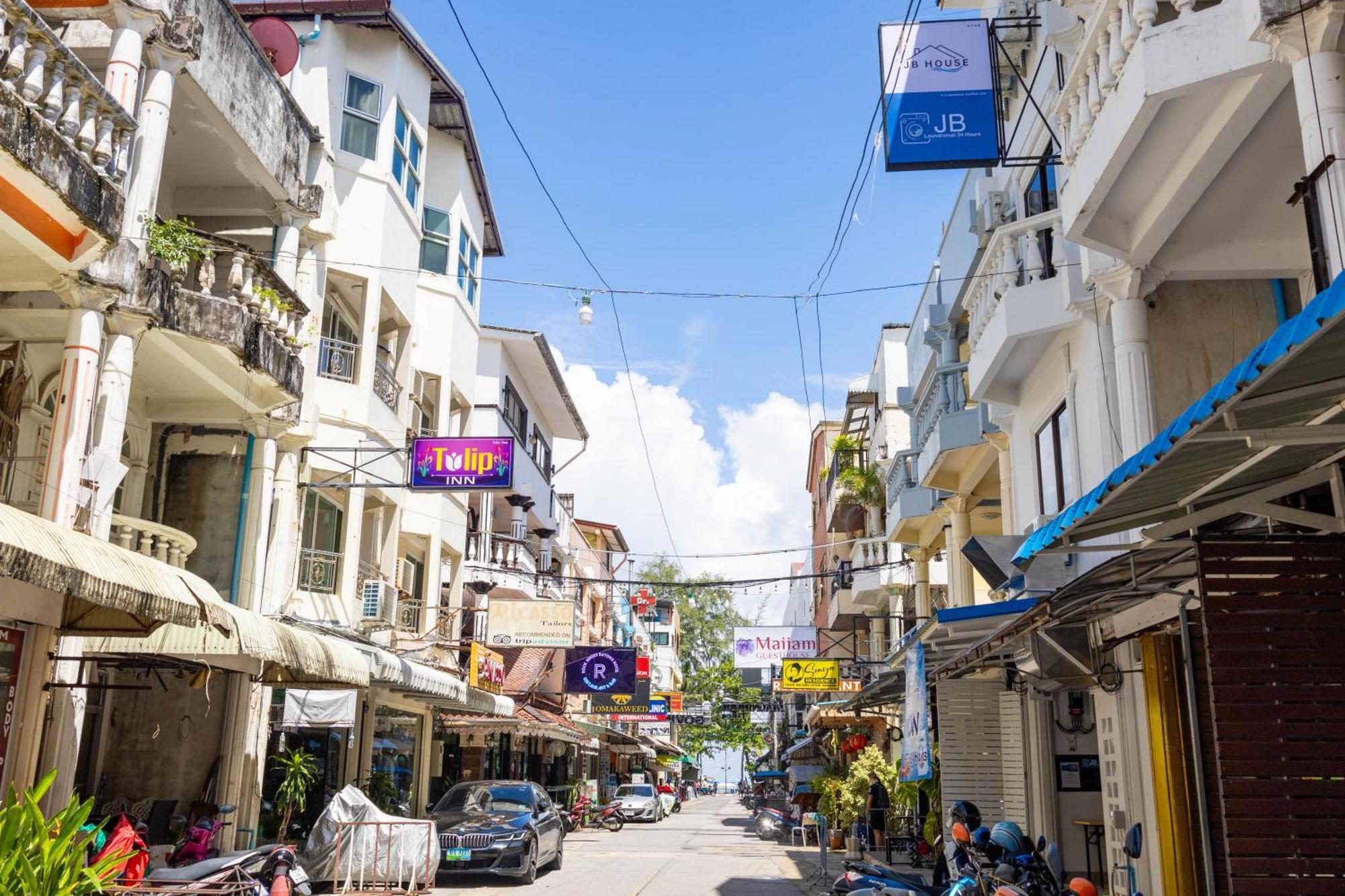 Jb House Patong Hostel Exterior foto
